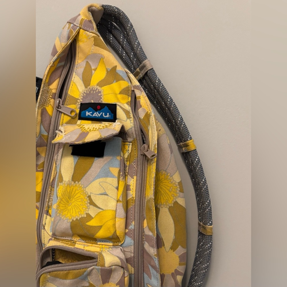 Kavu Rope Sling Bag - Picture 5 of 11